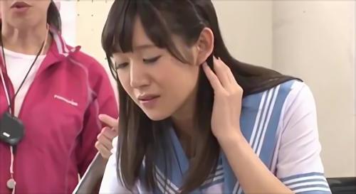 『美尻』保健体育の授業で「男女の体の違いを実際に見てみよう」と言われて、男女全員、全裸にさせられたんです。それだけでも恥ずかしいのに、私の！