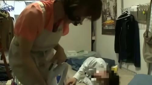 『隠し撮り』電話一本で優しいご婦人が部屋までやってきて炊事に洗濯、料理はもちろん話し相手にもなってくれる夢のご奉仕「ご婦人レンタル」。まるで母！