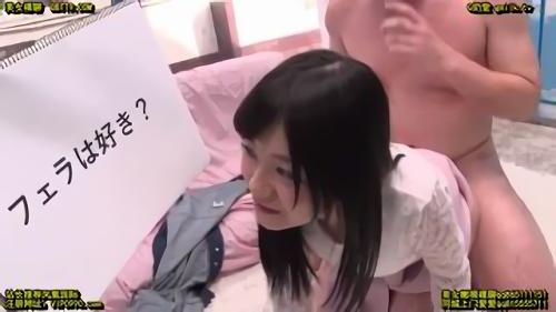 『羞恥』マジックミラー号に素人女子大生が乗車！100の質問に集中している間にいきなりデカチンを即ハメ！初めはビックリしていた女子大生もデカ！