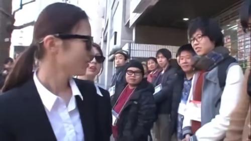 『向井藍』人気女優に加え、SOD女子社員と裏バスツアーのメンバーも大乱交に参加する超豪華版！参加者18名、一泊二日で54ドピュンと！