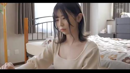 『ムーディーズ』「私よりガキのくせにこのH…すごしゅぎぃ…！」妹とその彼氏の毎日聞こえるファック音に密かにムラムラの姉いぶきは妹の不在中に絶倫すぎ！