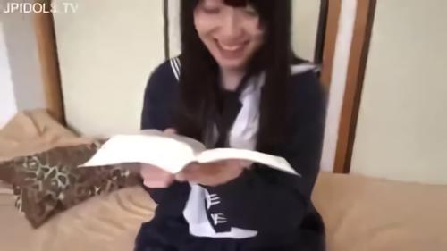 『土屋あさみ』ビンカンで白い柔肌は、少女の透明感をこれでもかというほど際立たせる。その肌に触れるとビクンっとリアクションし、甘いトイキ！