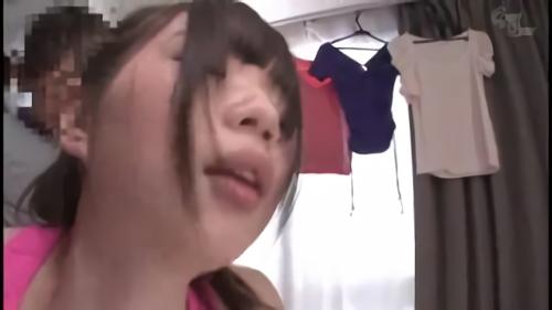 『巨乳』みゆと出会う。みゆとリハーサルを重ねながら仲良くなっていき、こ○もの特権を活用してオッパイを揉んだり舐めたり吸い付いたりと情欲！