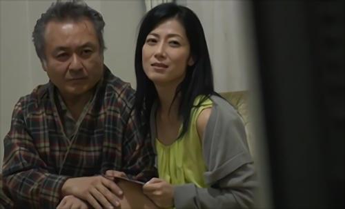 『正常位』巷でブームになっている「スワッピング」をテーマにした大人気関係のもの「夫婦交換」。今回も煽動に飢えた夫婦がアブノーマルなワールドに！