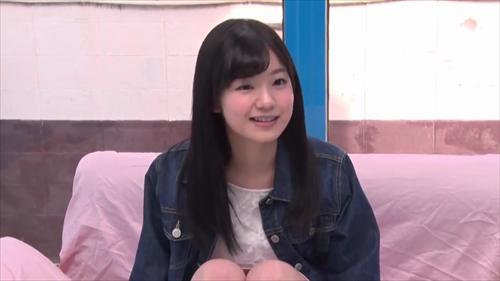 『潮吹き』マジックミラー号に女子大生のねるちゃん18歳（究極美少女）が乗車！「100の質問」に集中している間にデカチンを即ハメ！天然なねるち！