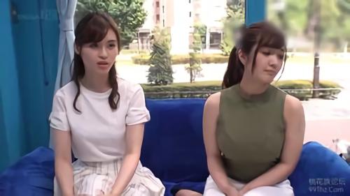 『センズリ鑑賞』心優しい彼女たちは恥らいながらも断りきれず、スマタで奉仕！