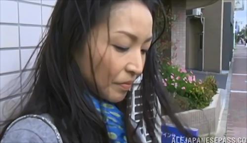 それが人妻であれ、母と呼ばれる存在であれ、いつものことながら女は女である。熱い情事と狂おしいカイカンがメスの本能を呼び覚ます！味わ！