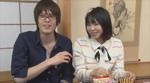 『いたずら』ディープキス、裸で添い寝、唾液ゴックン、吹かれた潮を飲む・、コスプレをしたお姉さんは大興奮です、兄のペニスを当てるレクリエーション！