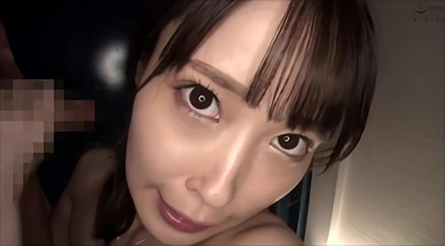 『痴女』平日昼間からしか休みがない忙しすぎる女子アナ美月さん。昼夜逆転の生活で彼氏ともご無沙汰。フラストレーションも溜まる仕事の息ヌキは巨！
