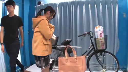 『素人ナンパ』気持ちよくてもガマンして自転車に乗り続けられたら賞金GET！でもセンシブルなママたちはサドルの振動に耐え切れず大量潮吹き！！