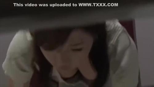 『覗き』ドアのポストから僕のデカチンを突き出してみたら純朴な新聞配達の女子学生、隣の女子校生姉妹、色っぽいママさん、新婚風の若ご婦人まで、！