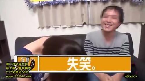 『巨乳』第21弾は業界でも情欲的と人気の尾上若葉が参戦！！持ち前の明るさと大きな柔らかオッパイで、素人たちに元気と超カイカンを与え、暴発へ！