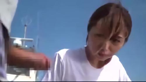 『企画』美しい容姿を持ちながらそれに気が付かず、仕事に専念するご婦人たちに仕掛けるちょいワルの罠。ご婦人タクシードライバーの車中！