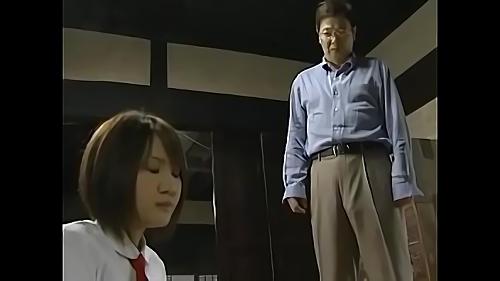 『TSUNAMI優』誰も入ってこない場所、屋根裏部屋。女を連れ込み、犯したい！そんな妄想が膨らみついには強行に及ぶ男。犯〇れる女の助けを求める声は暗闇！