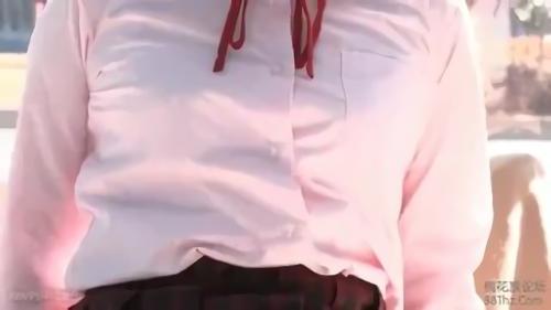 『初美りん』下着を着てもらいました！男性マッサージ師が登場するやいなや可愛いロリ顔が真っ赤っ赤。ローターでバストを責め立てられたあとは、ガ！
