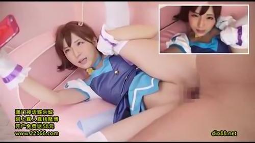 『巨乳』各種設定でキャラに扮した格好で演じ徐々に情欲的ワールドに展開していく内容にエモーション移入必至。2次元から飛び出して来たかのよ！