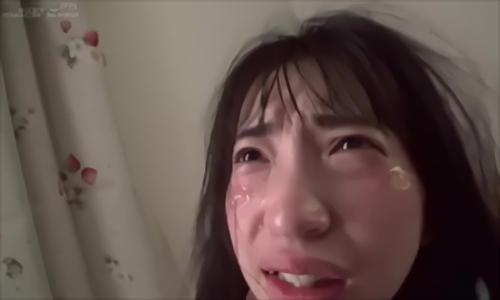 『拘束』伝説のロ○漫画、待望の実写化。女の子のいつものことながらと変わらぬ、放課後…帰宅しているとチャイムが鳴る。インターホンには、○○検！