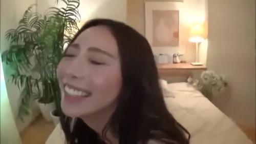 『貧乳』【徹底検証！！】総経費100万円以上！！ドンペリ・シャンパン入れまくりでアフターに誘った美人店員にテキーラ煽って本音を引き出す！酔！