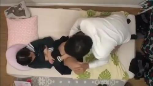 『美少女』SEXなことは全くできないJKリフレ！もどかしい気持ちが募るばかりの添い寝屋さんで「素股までしたら女子校生と中出しHまでできる説」！