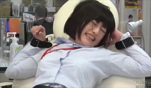『パンスト』性についての疑問を真面目に検証していくSODラボ関係のもの第2弾。今回は《電マの強と弱ではどちらが女性は感じやすいのか？》をリサー！
