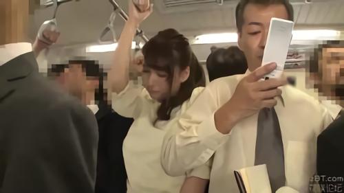 『大場ゆい』ビヤクを塗られてしまう！すると、どんどん火照る身体はわずかな煽動にも超センシブルリアクションで堪らず失禁！熱いマ○コはトロトロ！