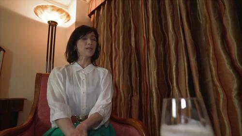 『顔面騎乗』45歳とは思えない美魔女の美堂さん。結婚して22年、子供も成人して次のステージを謳歌するはずだったが、ご主人は愛人を作り遊び放題。！