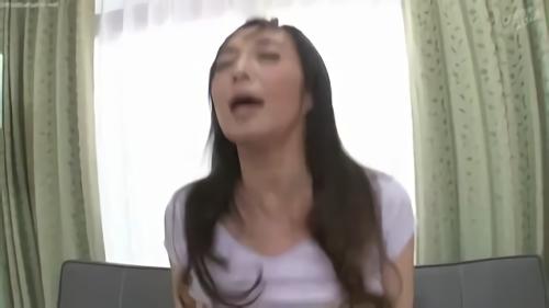 『音羽文子』（今でも忘れることのできない、あの日の出来事。そう、その日は父さんが出張で不在だったんだ…。）入浴中の母・文子に石鹸を持って来るよ！