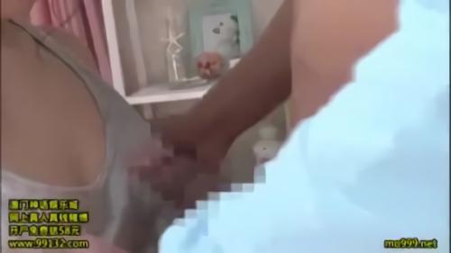 『芸能人』巨乳家庭教師が勉強中にチラリ。楽屋でアイドル衣装からポロリ。放課後にノーブラ生徒が制服チラリ。男を誘惑する！