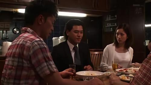 『近親相姦』営義兄は焦燥と欲望に駆られ、家族の不在に弟の妻・凛を犯してしまう。反発する凛を荒々しく貪る汗だくの性交…汗と唾液と体液に塗れた男と女は情交に！