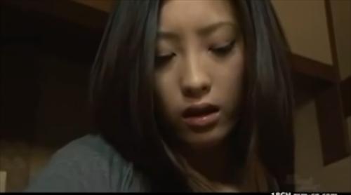 『管野しずか』新妻であるしずかは、同居する義父と肉体関係…裸になって抱き合い、欲望の赴くまま、狂おしく舌を吸い、絡め合う…禁忌とか、モラルとか、！