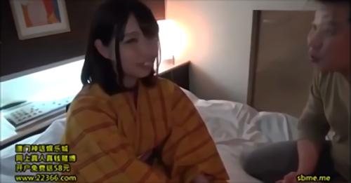 『中出し』常日頃から可愛い素人の情報収集いそしむナンパJAPANスタッフの元に届いた情報、「江戸を模した某テーマパークで働く和服の少女、なか！
