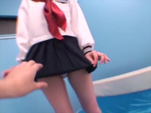 『お掃除フェラ』「やめて恥ずかしいー、もう脱いでもいいですか？」スクール水着、セーラー服…大人になって恥ずかしい服が次々と目の前に！まさかの衣装に！