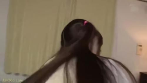 『女子校生』睨みと化してあなたに鋭く注がれる！