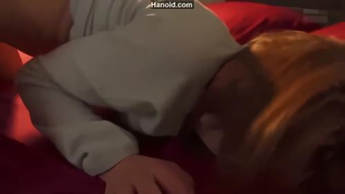 『スレンダー』美波はパート先のコンビニエンスストアで偶然、夫・英人の従弟・泰治と再会。夫妻は自宅に泰治を招く。英人が久々の再会を喜ぶ陰！