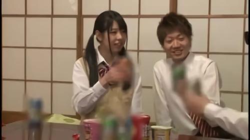 『女子校生』イラマチオとどんどん過激にエスカレートする痴漢行為