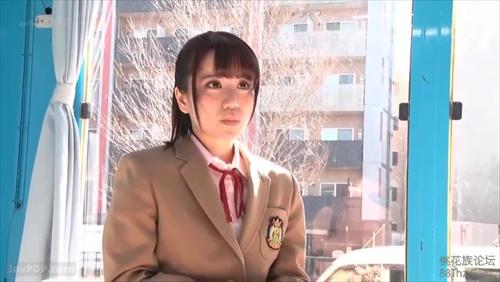 『美少女』「下着メーカーのモニターリサーチに協力してくれませんか？」と声をかけ女子○生をナンパ。バストが大きくなるマッサージを受けながらイン！