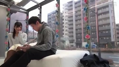 『羞恥』池袋で声をかけたフレンド同士の大学生男女をインタビューと称してマジックミラーの密室にご案内！生まれて初めての相互一人Hにチャレンジ！