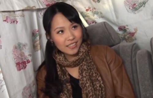 ＜人妻ナンパ＞大人しそうなセレブな人妻がホテルで一転して激しく腰を振って中出し後に「もう一回お願い」