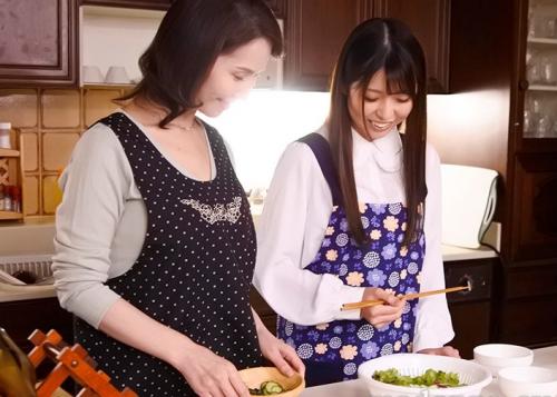 里帰り母と娘どんぶり！拒む事も出来ず健一に抱かれていくれな。そんな健一との淫猥な関係に珠理は気付き…