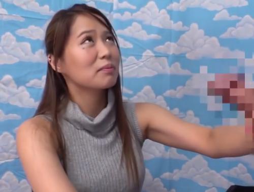 『キスは1秒だけね・・』この要求から段々エスカレートし巨ちんをフェラして無許可中出しまでしちゃった