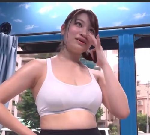 Gカップの運動大好きな爆乳大学生をナンパ、『シャワー浴びてから・・・』そんなの関係なくハメてセックス