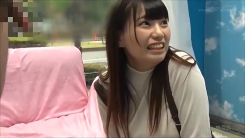 『巨乳』専門学校近くで「悩める男性を励ましてくれませんか？」と声を掛け、未来のナースや保育士は誰に対しても優しく、早漏君たちをやさしく手コ！