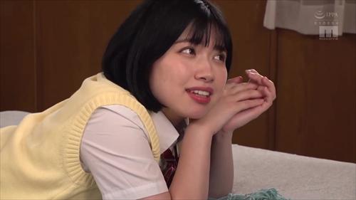 『手マン』僕には年下の幼なじみがいる。親同士も仲が良く両家の親がトラベルに行く5日間、幼なじみの希望を僕が預かる事になった。冷たい態度をとる！