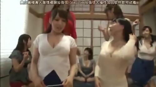 『羞恥』大人気！若妻たちと昼下がり町内会で王様レクリエーションに巨乳.verが帰ってきた！母の代理で参加した町内会の集まりで近所の若奥様た！