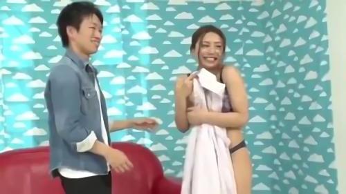 『痴女』童貞くん筆おろし新企画！Hケイケンのない童貞くんを集め、今後来るべき初体験に向けてHのリハーサルをして頂くため、街行く優しいオフィ！