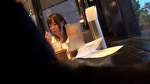 『寝取られ』まさかカメラが仕掛けられているとも知らずナンパ部屋にやってきた浮気妻たちの素顔と赤裸々な痴態！！近所に居そうな素人奥さん！
