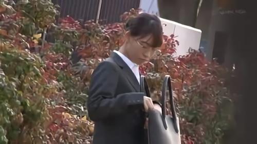 『着衣』オンナを知らない年上お姉さんを女子校生がビヤクで狙う関係のもの第3弾！