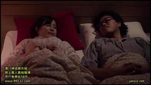 『美乳』若い頃の乳房が取り戻せるというオイルエステ店が近所にオープンした。夫の為にエレガントであり続けたいと願う妻の‘あいみ’はエステを訪！