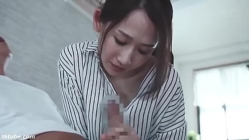 『主婦』毎朝アパート中に鳴り響く目覚まし時計、毎晩男を連れ込んでは喧嘩をする水商売の女、悪環境が揃ったボロアパートに住む大学生の僕。虚しさ！