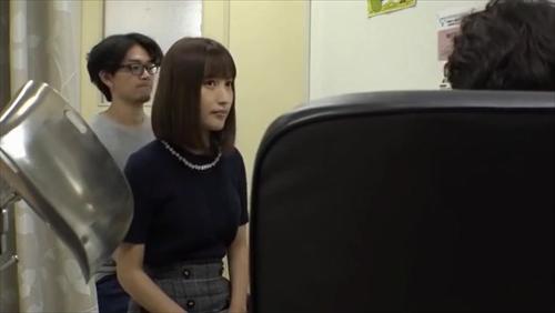 『産婦人科医』結婚前の婦人科検診や、不妊に悩む3人の女性がこの産婦人科に訪れた。近所ではなかなか人気のいい病院だが、この産婦人科医だけは要注意！！